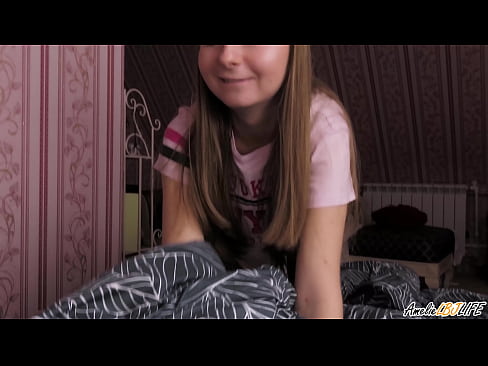 ❤️ Blondie БФФ-и худро амиқ мехӯрад ва дар даҳони худ кончатро мегирад ❤ Видео мақъад дар tg.niceporn-tv.ru ️❤